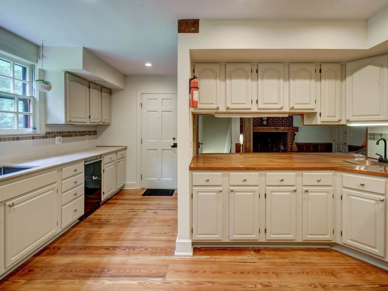 1100 Trail End Road Durham, NC 27712 - Photo 7 of 30 Cabinets galore