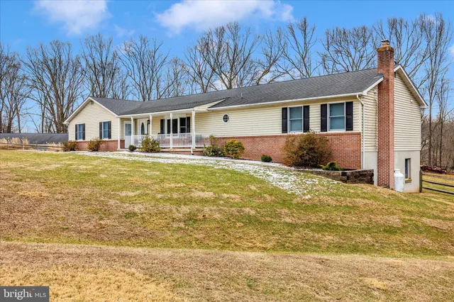 $725,000 | 4134 Walnutwood Court, Mount Airy, MD 21771