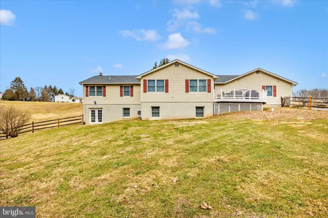 $725,000 | 4134 Walnutwood Court, Mount Airy, MD 21771