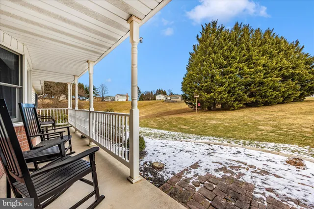 $725,000 | 4134 Walnutwood Court, Mount Airy, MD 21771