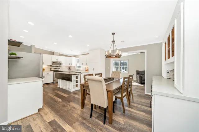 $725,000 | 4134 Walnutwood Court, Mount Airy, MD 21771