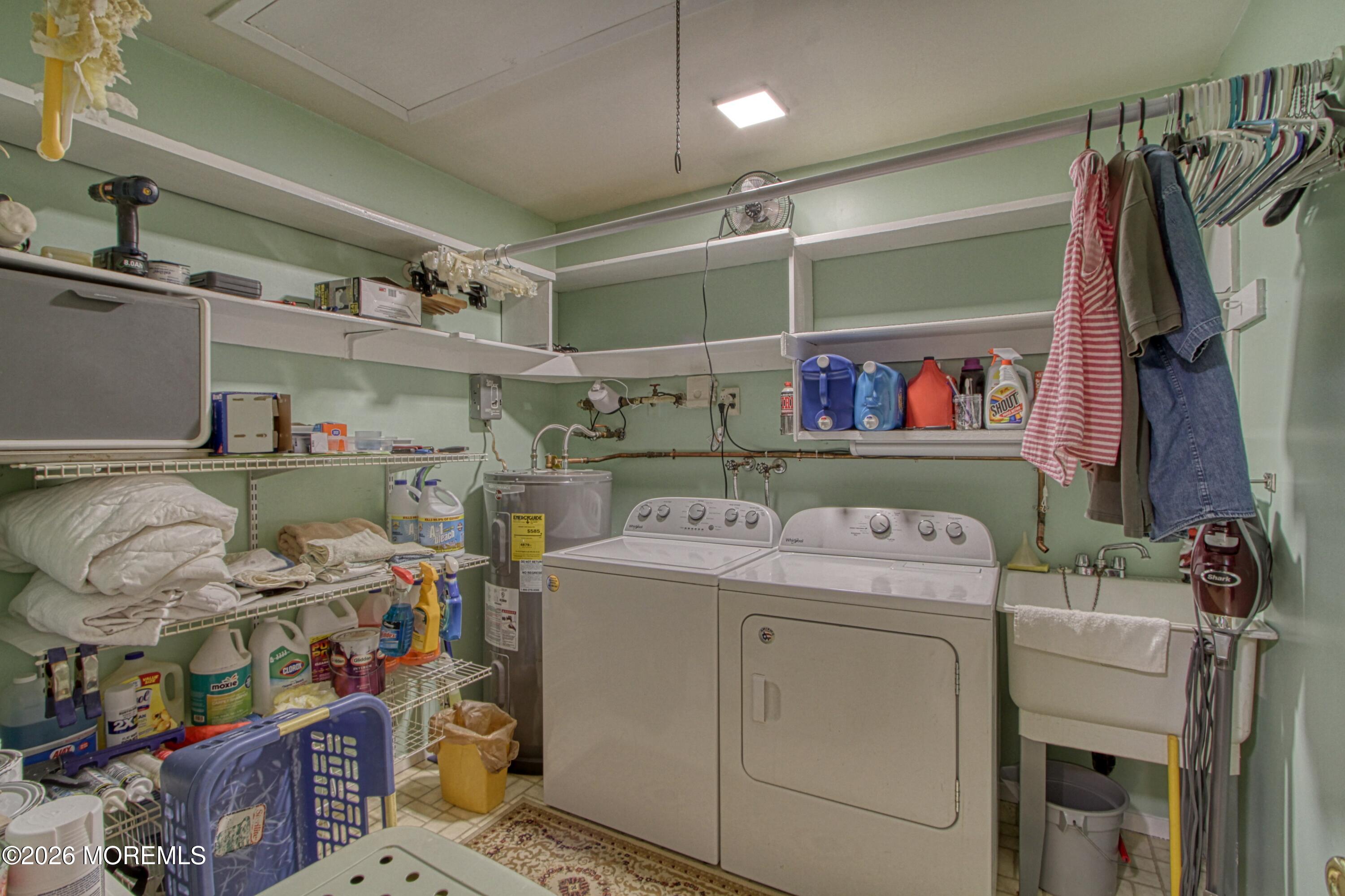2B Amherst Road, Unit A Whiting, NJ 08759 - Photo 11 of 16 a utility room with dryer and washer