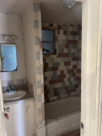 $750 | 720 6th Street North, Unit 1, Winter Haven, FL 33881