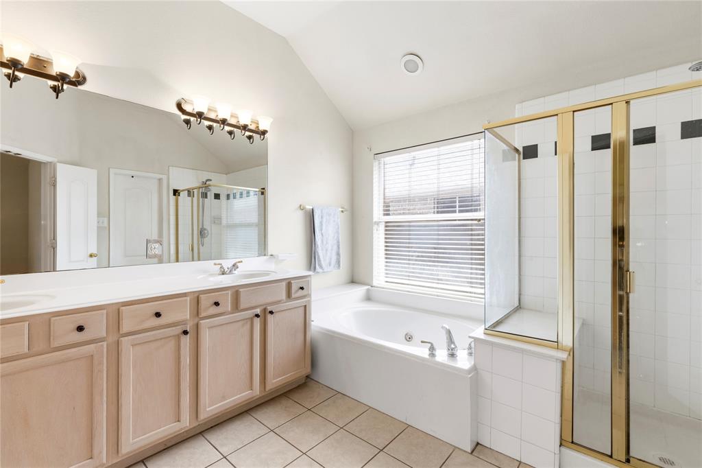 3724 Ranchman Boulevard Denton, TX 76210 - Photo 18 of 31