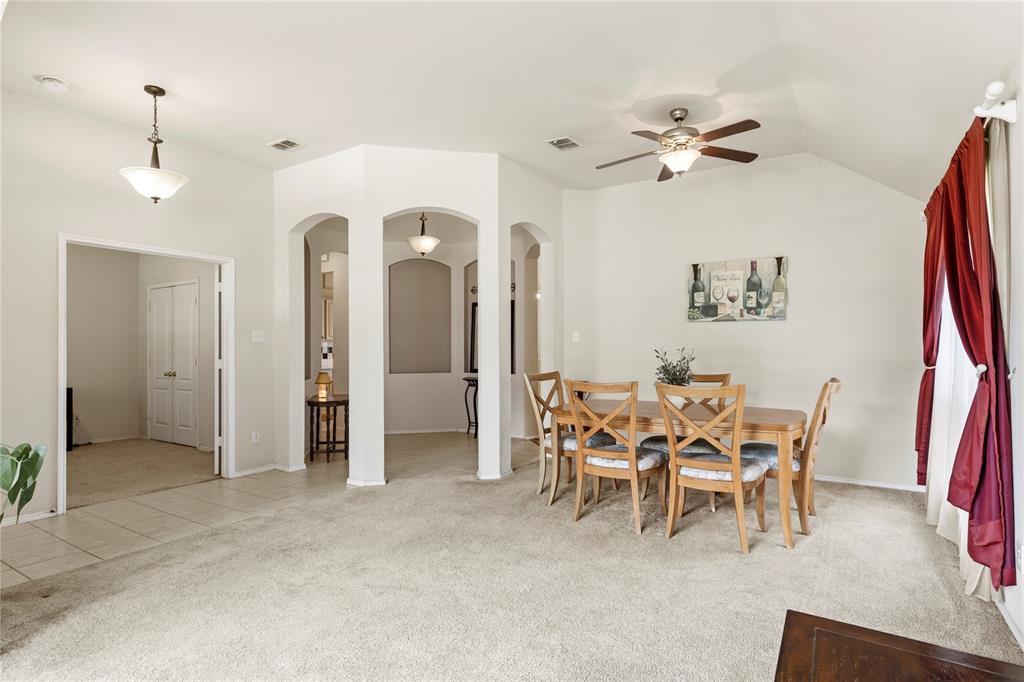 3724 Ranchman Boulevard Denton, TX 76210 - Photo 9 of 31