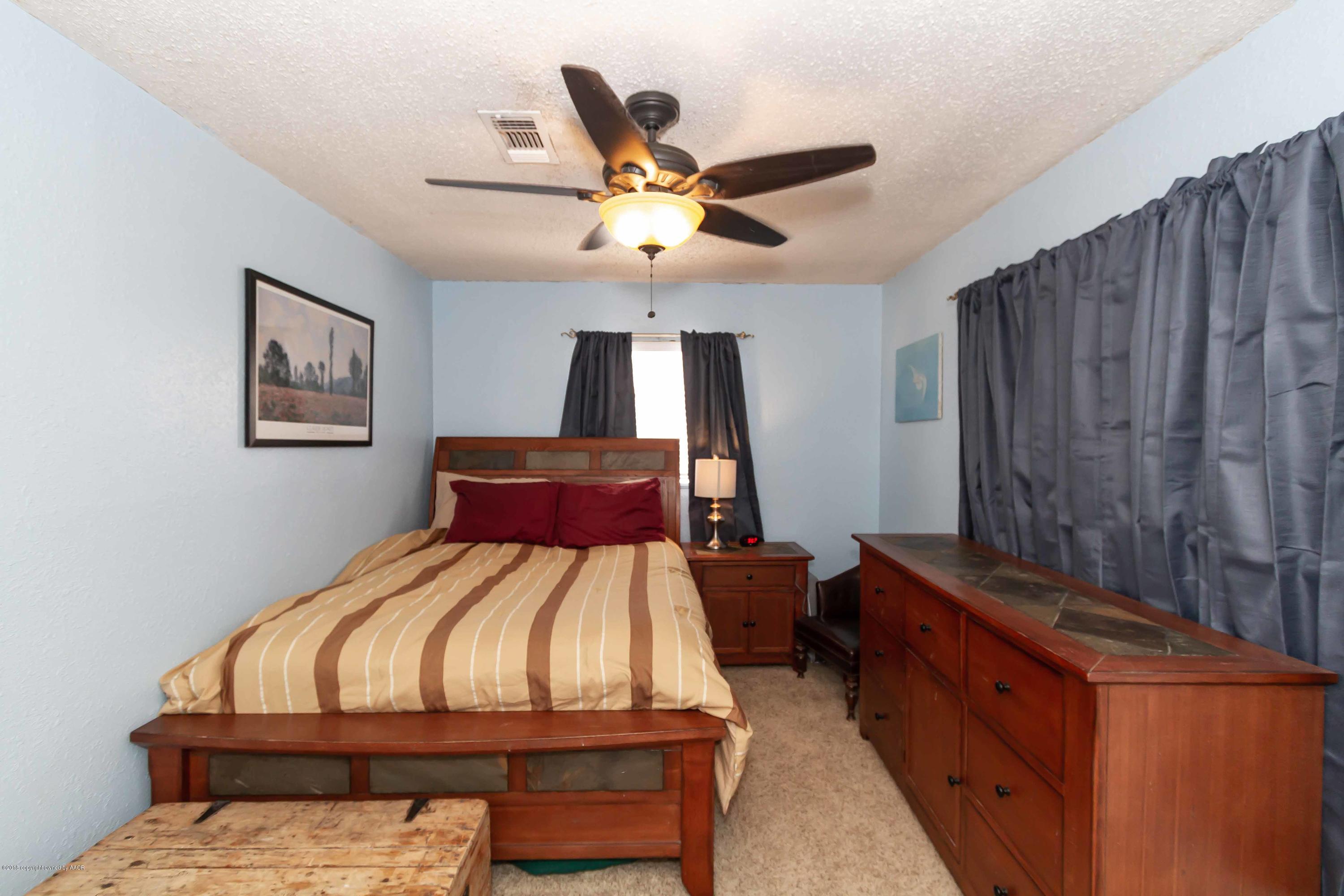 4431 Cline Road Amarillo, TX 79110 - Photo 20 of 33 BEDROOM 1 VIEW 2