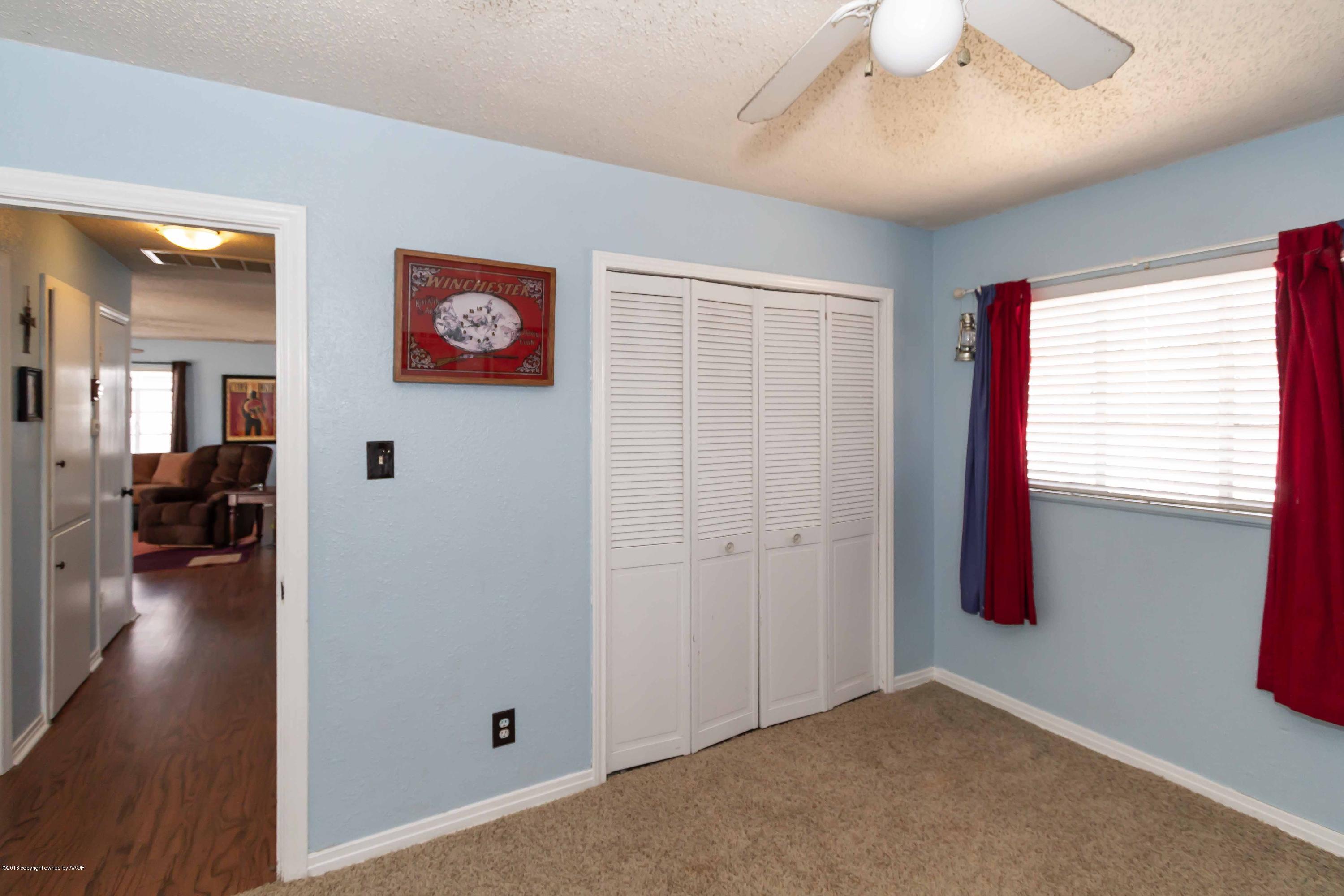 4431 Cline Road Amarillo, TX 79110 - Photo 26 of 33 BEDROOM 2 VIEW 4