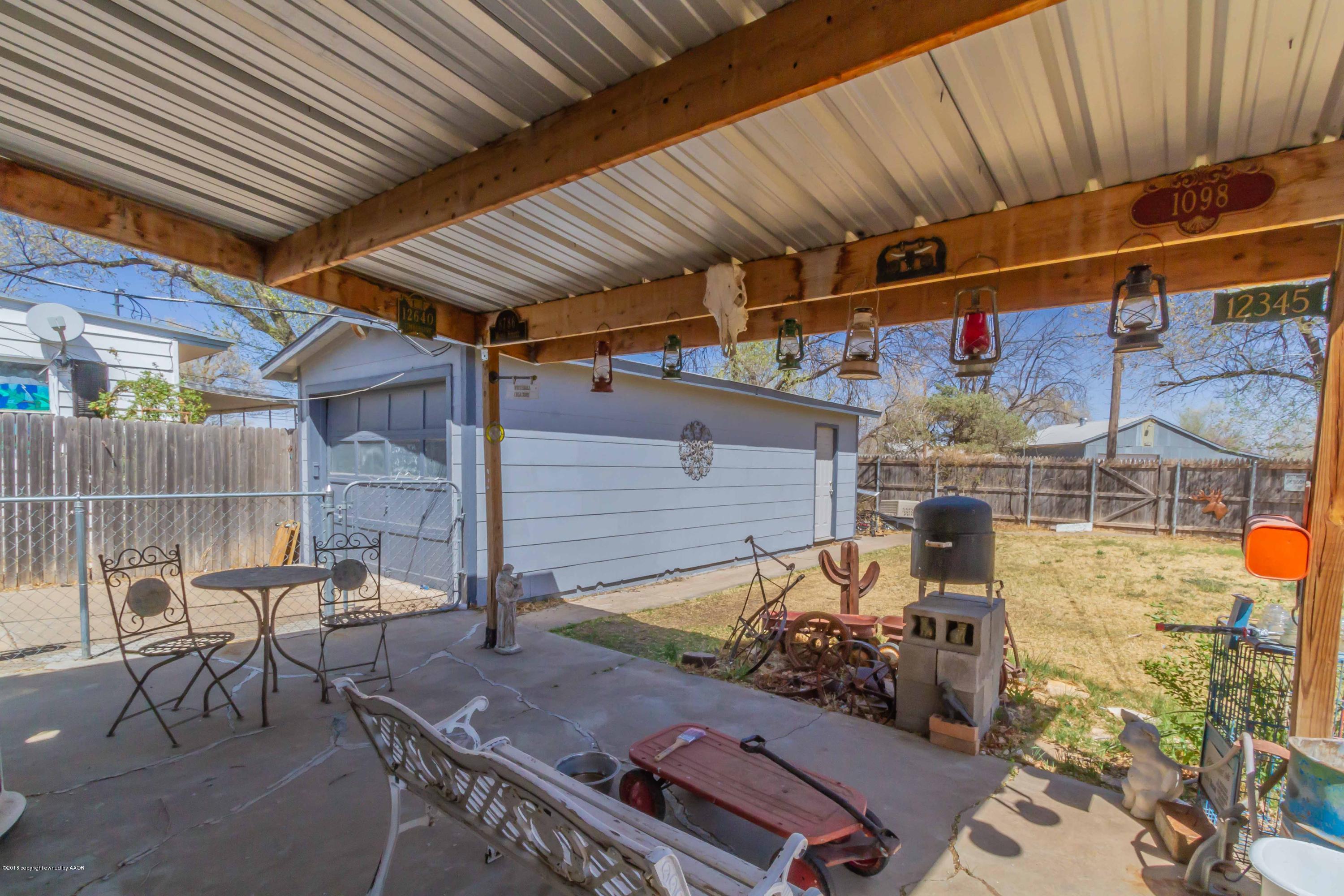 4431 Cline Road Amarillo, TX 79110 - Photo 30 of 33 PATIO VIEW 2
