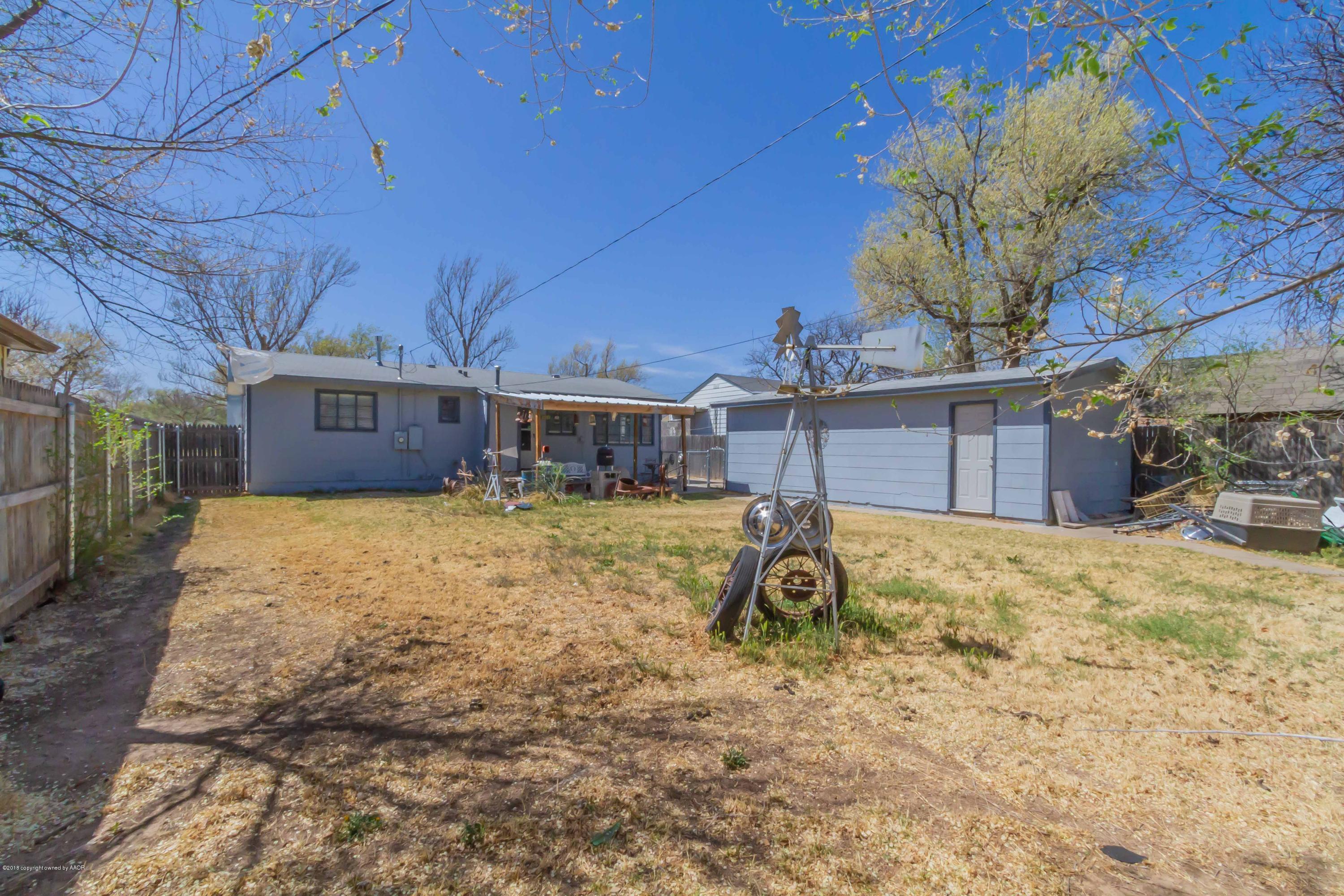 4431 Cline Road Amarillo, TX 79110 - Photo 33 of 33 BACKYARD VIEW 2