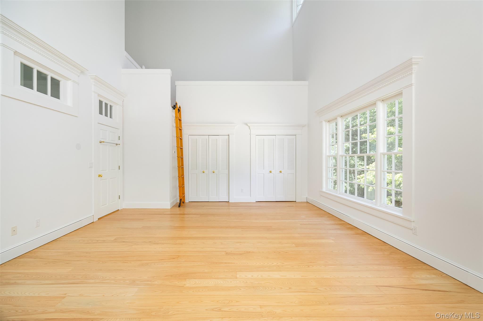 46 Hoxie Road Millbrook, NY 12545 - Photo 15 of 30 Large bedroom with loft