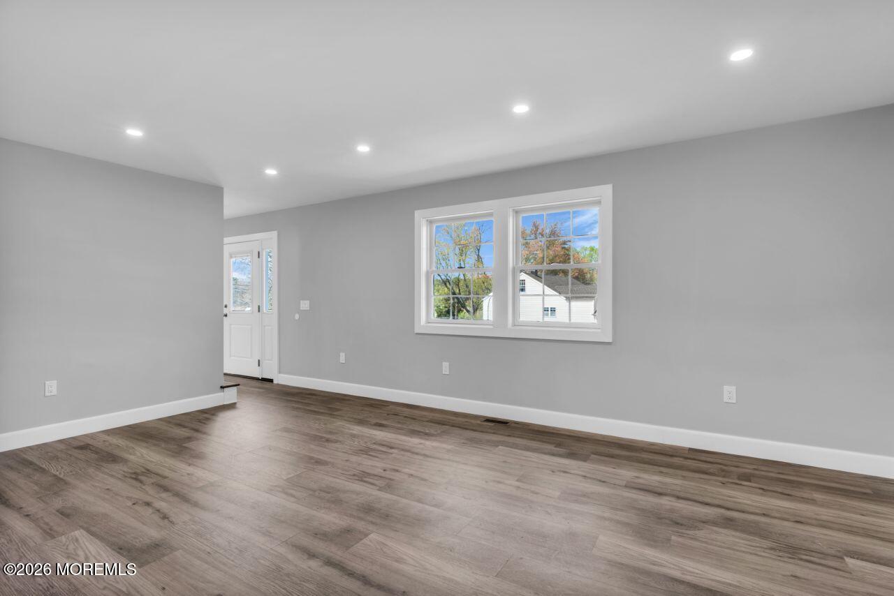 553 Colts Neck Road, Unit B Farmingdale, NJ 07727 - Photo 15 of 34 photos_web_resolution_Hommati254
