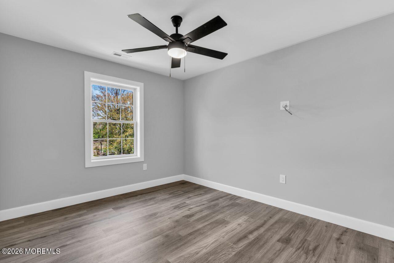 553 Colts Neck Road, Unit B Farmingdale, NJ 07727 - Photo 27 of 34 photos_web_resolution_Hommati266