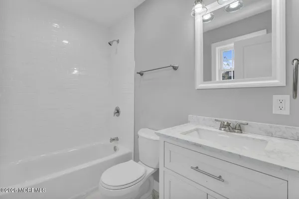$5,000 | 553 Colts Neck Road, Unit B, Farmingdale, NJ 07727