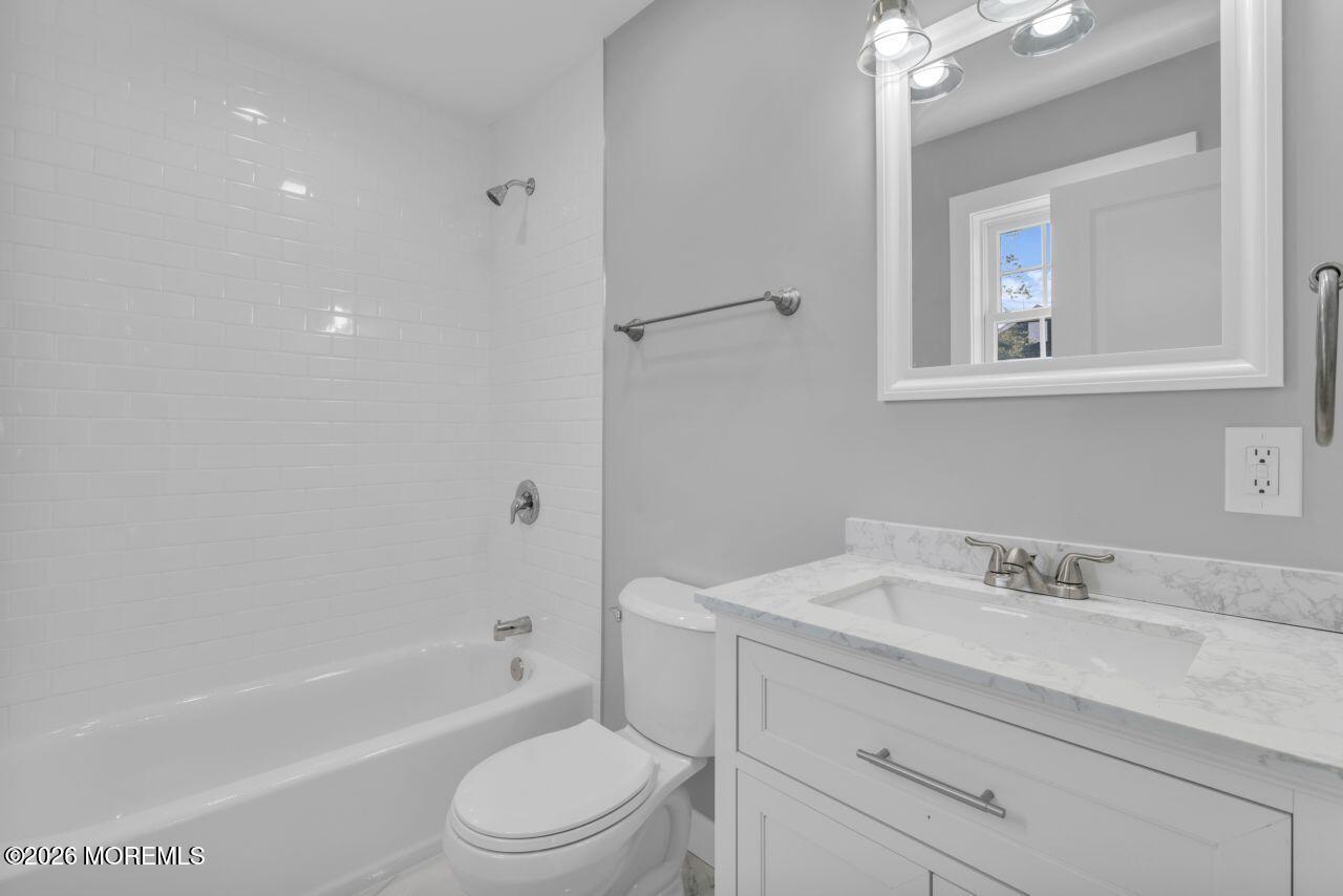 553 Colts Neck Road, Unit B Farmingdale, NJ 07727 - Photo 10 of 34 photos_web_resolution_Hommati249