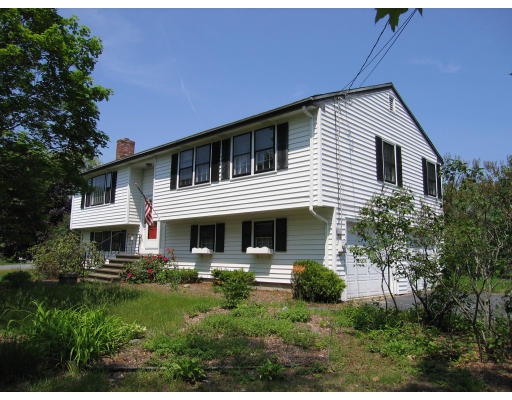 19 Old Bolton Road Hudson, MA 01749 - Photo 1 of 11 Gallery Image 1