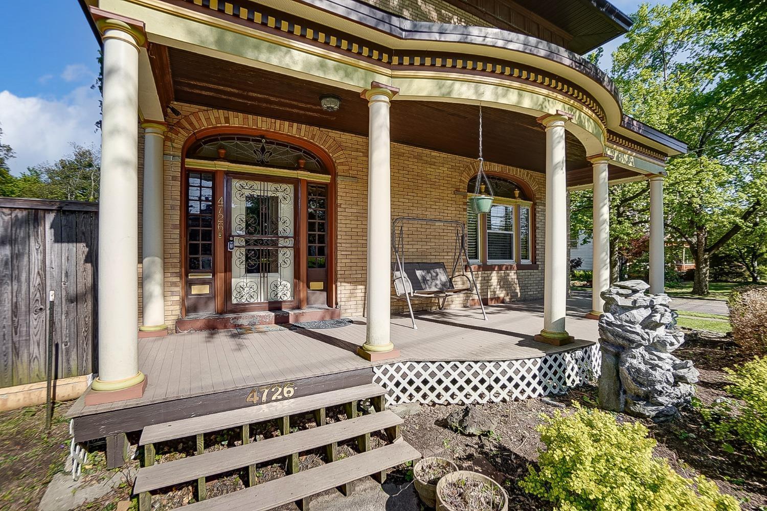 4726 Winton Road Cincinnati, OH 45232 - Photo 2 of 37 Gallery Image 2