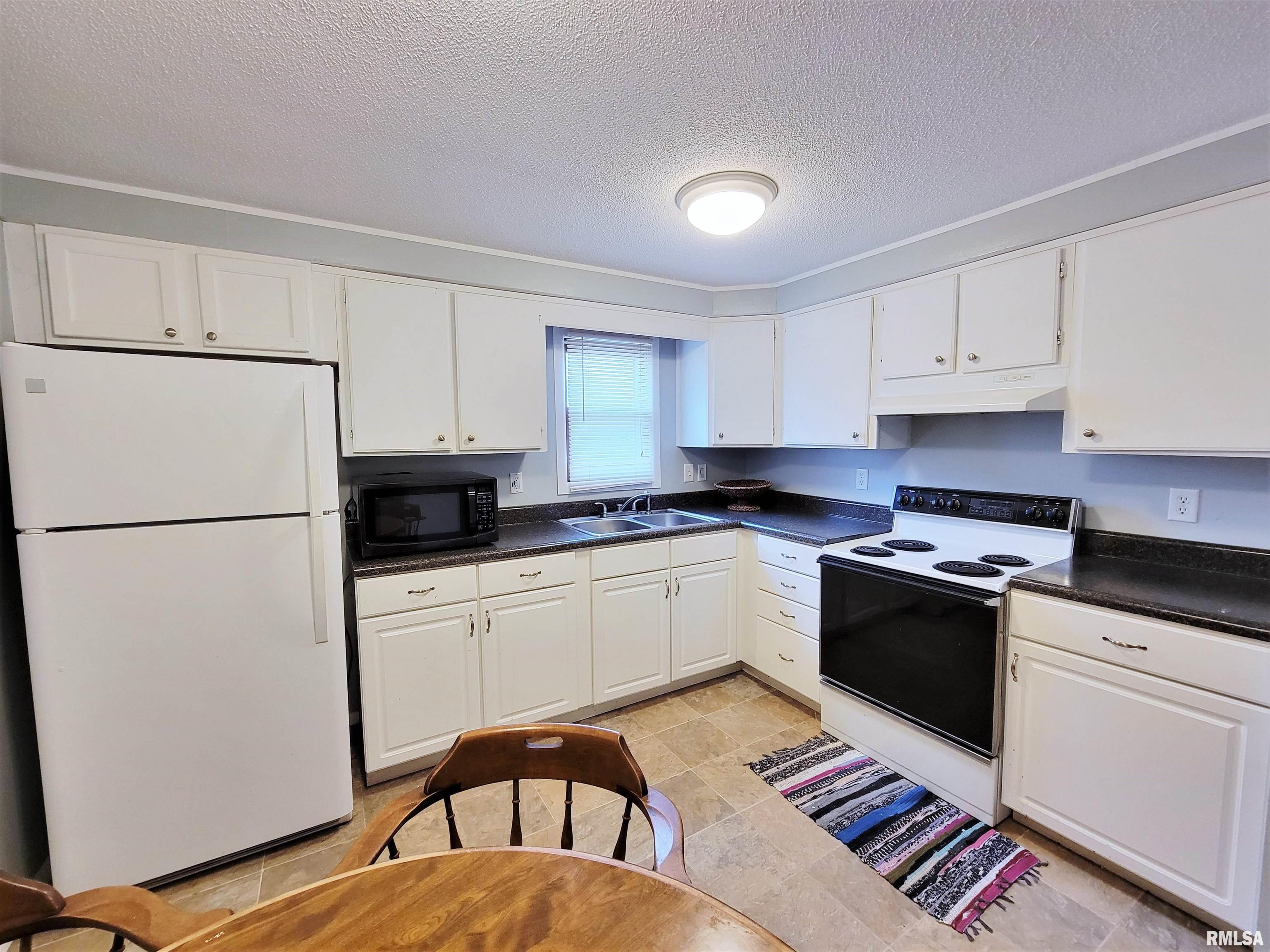 3008 Terra Court Springfield, IL 62707 - Photo 6 of 16