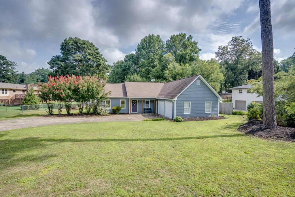 1811 Kinridge Road Marietta, GA 30062 - Photo 1 of 1 Welcome Home to 1811 Kinridge Road