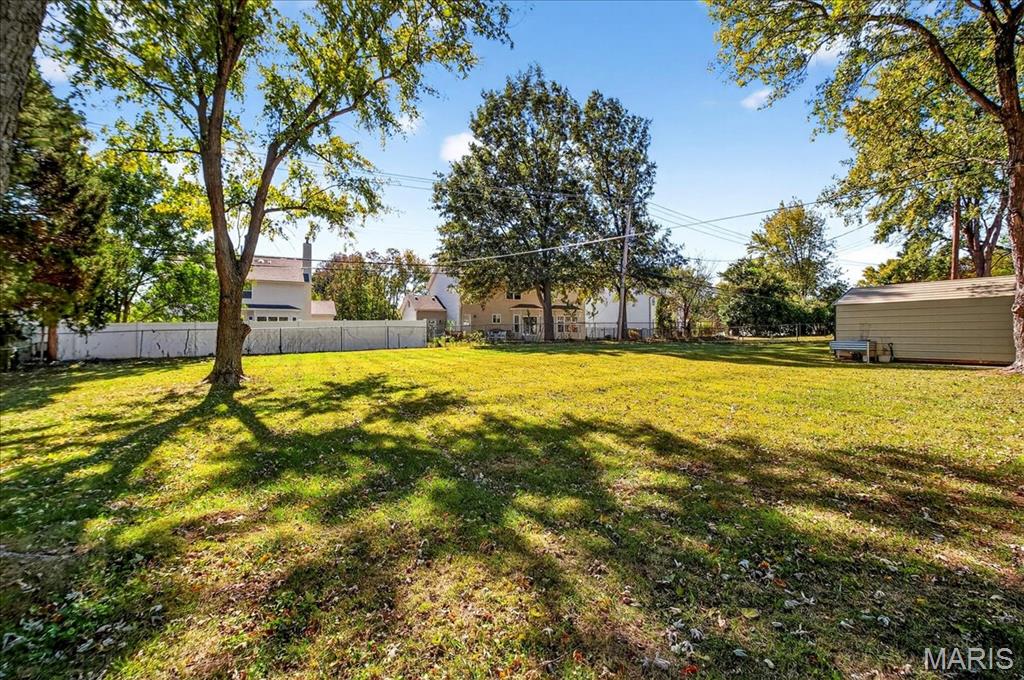 277 Ramsey Lane Ballwin, MO 63021 - Photo 20 of 27