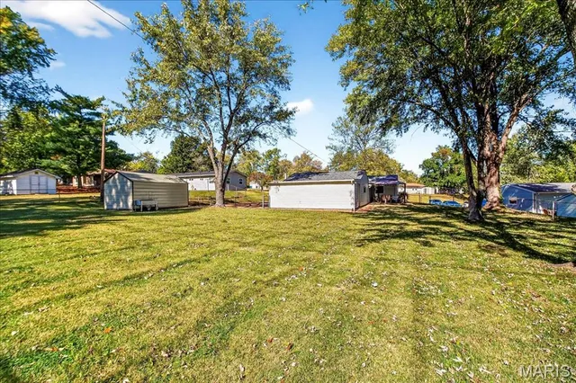 $324,999 | 277 Ramsey Lane, Ballwin, MO 63021