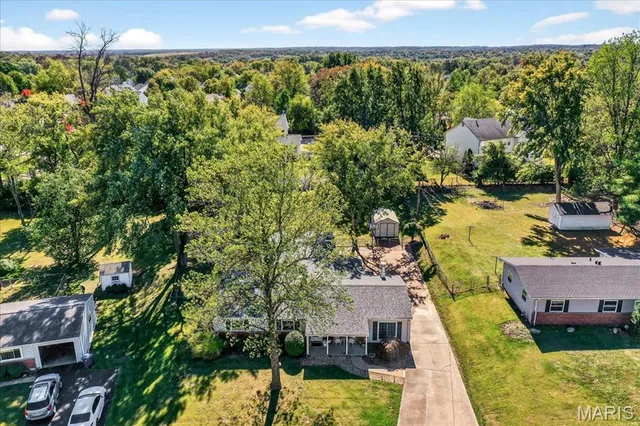 $324,999 | 277 Ramsey Lane, Ballwin, MO 63021