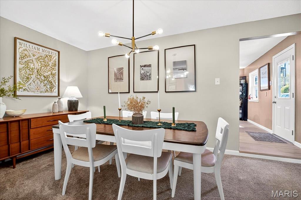 277 Ramsey Lane Ballwin, MO 63021 - Photo 6 of 27