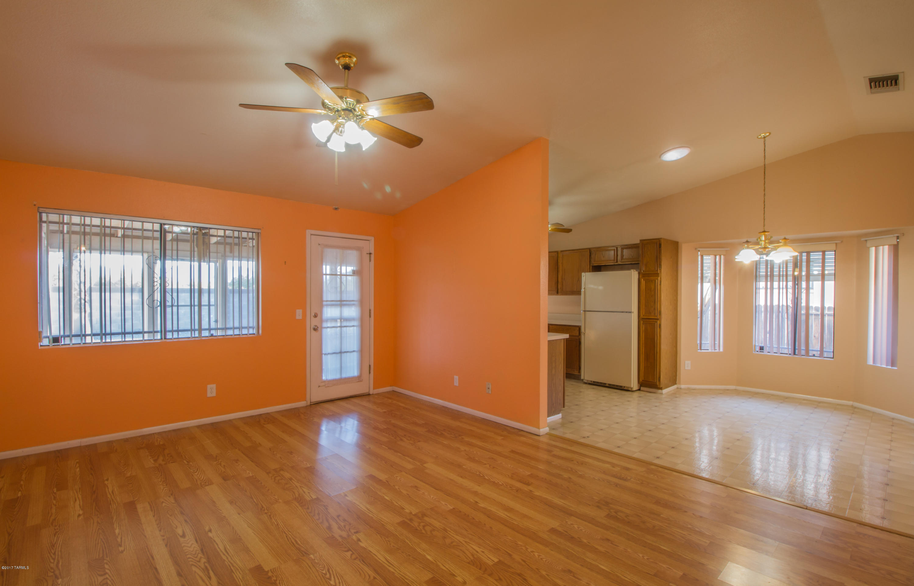 2715 West Sunset Road Tucson, AZ 85741 - Photo 7 of 19