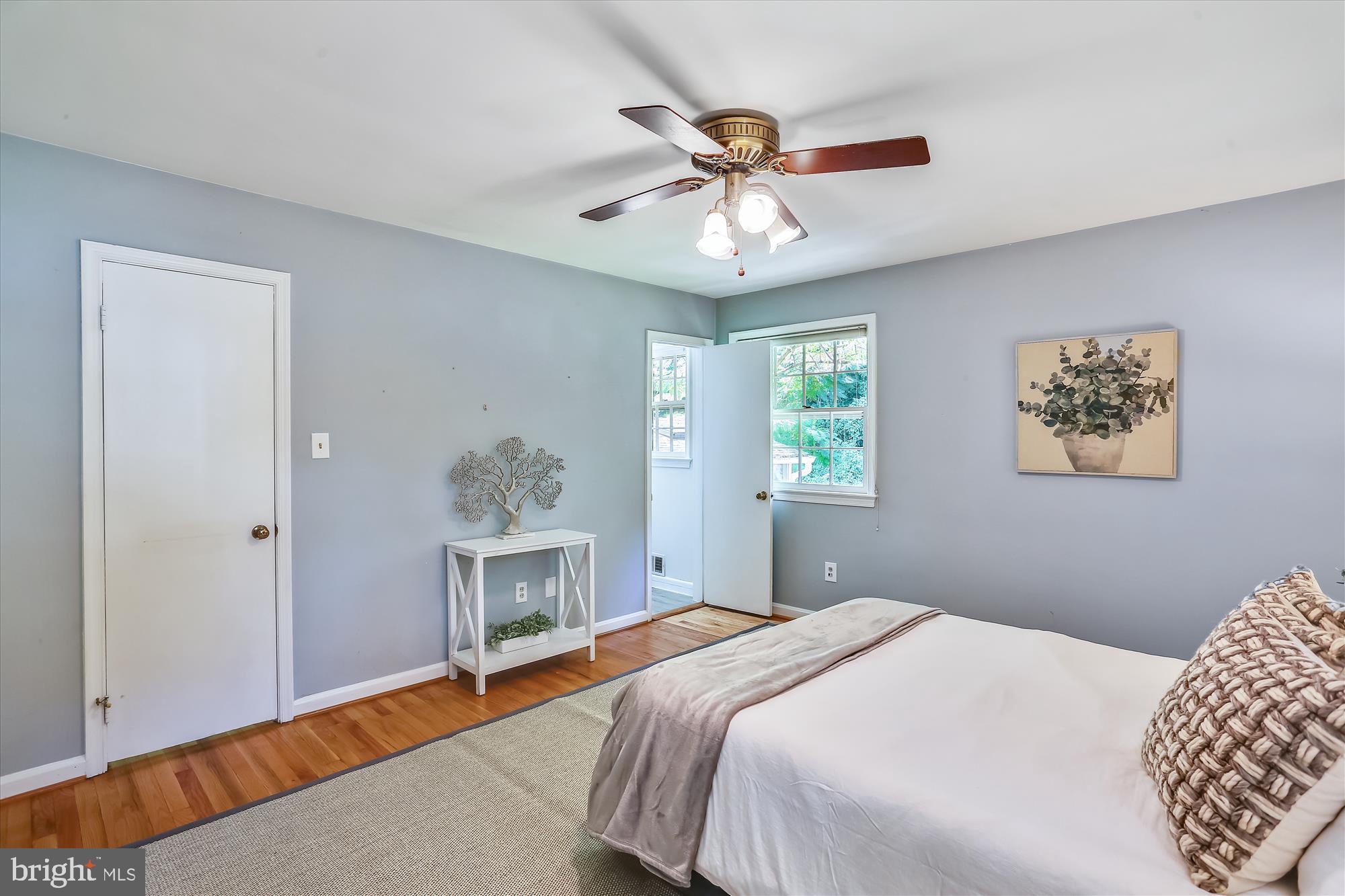 8214 Beech Tree Road Bethesda, MD 20817 - Photo 17 of 50 Primary Bedroom