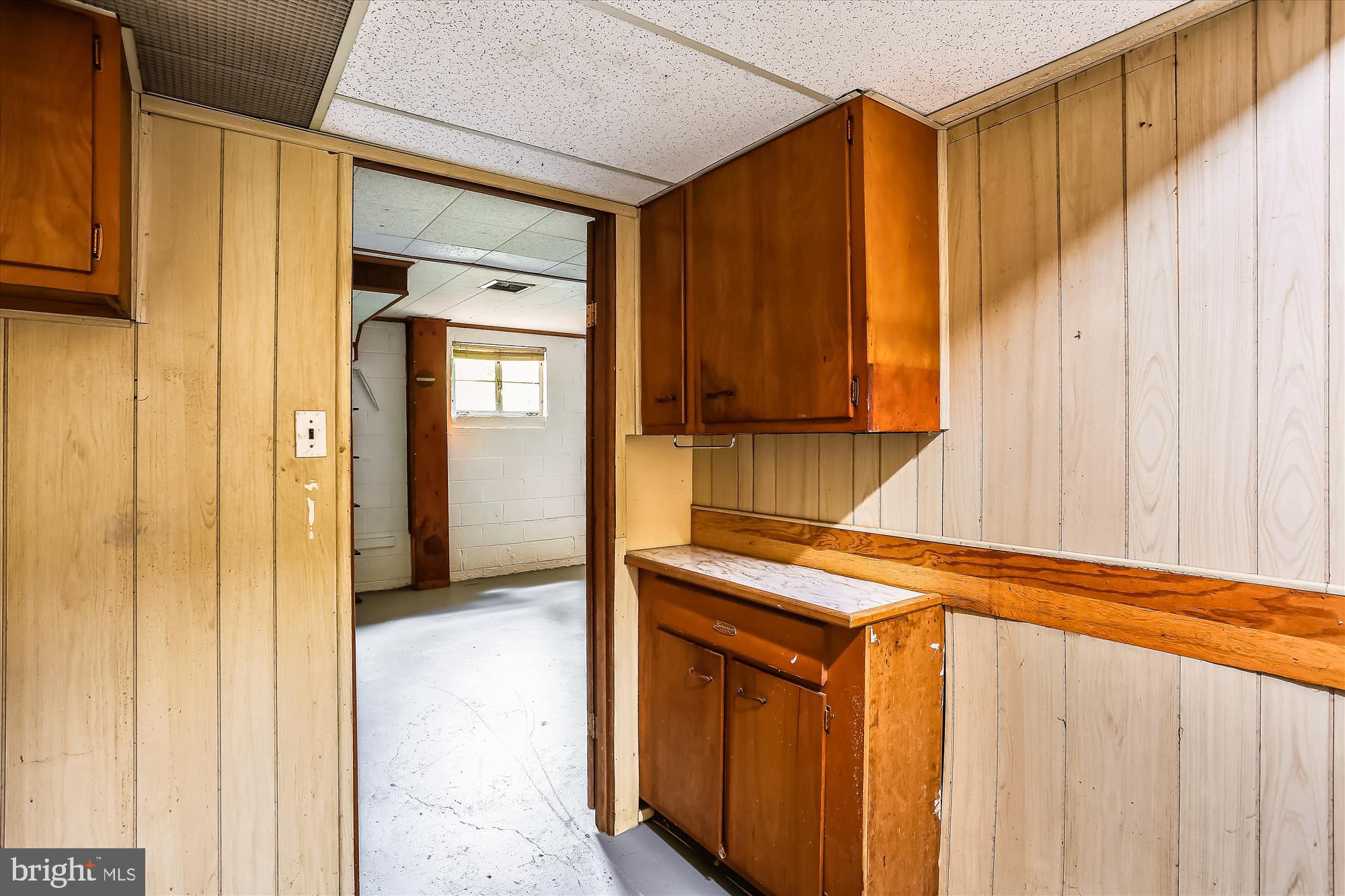 8214 Beech Tree Road Bethesda, MD 20817 - Photo 42 of 50 Laundry Room