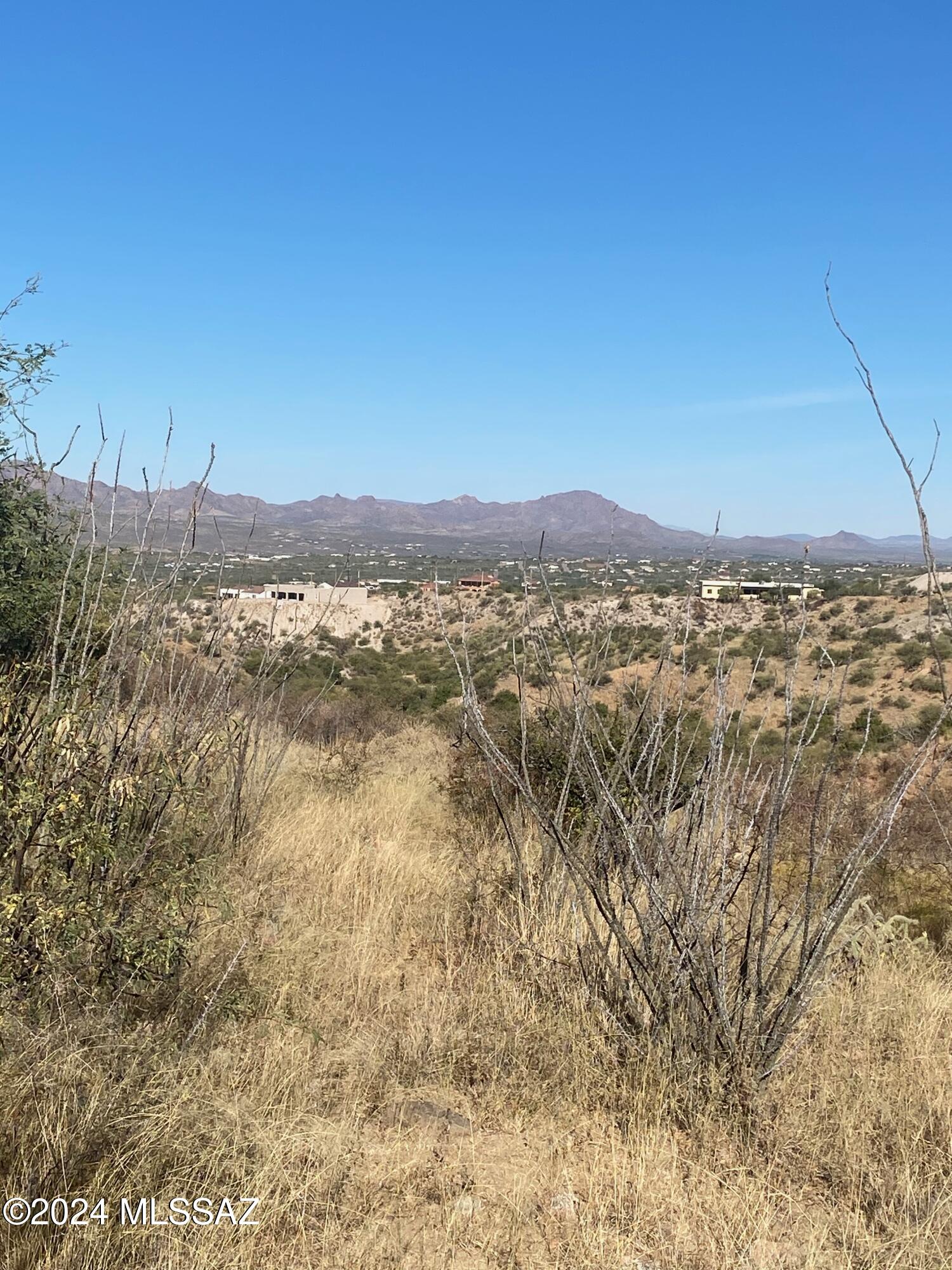 1678 Ave Calamar, Unit 112 Rio Rico, AZ 85648 - Photo 2 of 11