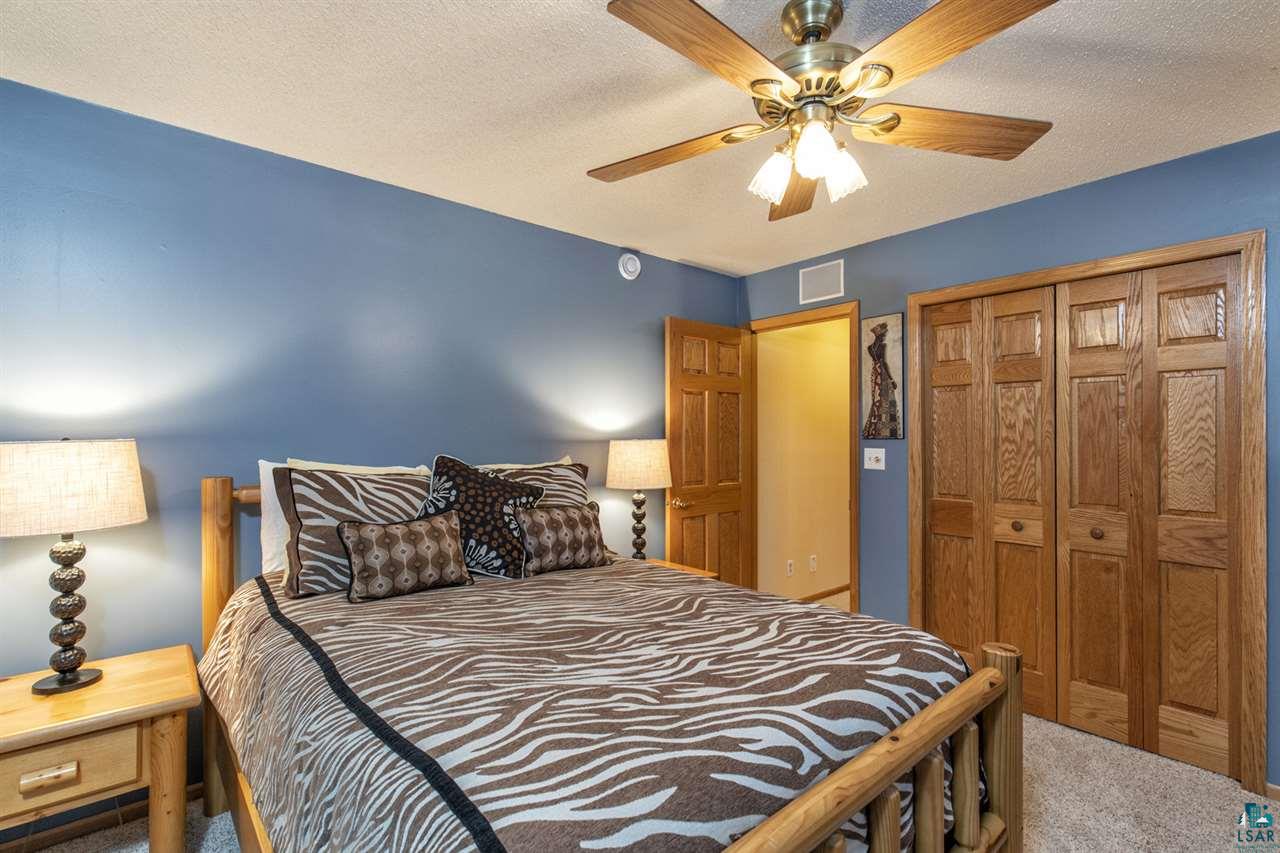 6404 Arnold Road Duluth, MN 55803 - Photo 18 of 38 Bedroom