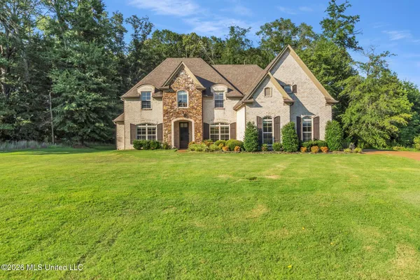 $520,000 | 12902 Cotton Row Drive, Olive Branch, MS 38654