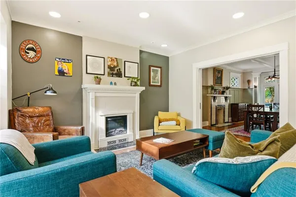 $899,000 | 6728 Beacon Street, Pittsburgh, PA 15217