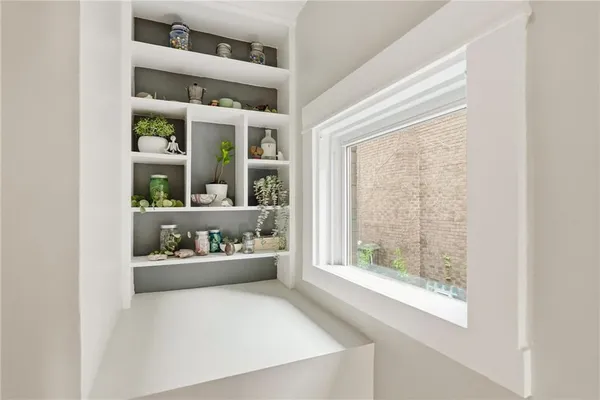 $899,000 | 6728 Beacon Street, Pittsburgh, PA 15217