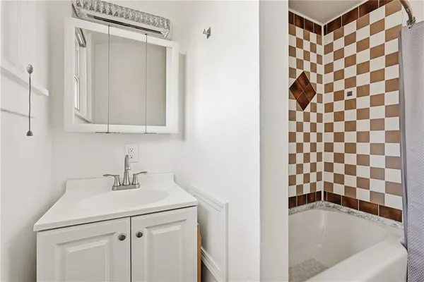 $899,000 | 6728 Beacon Street, Pittsburgh, PA 15217