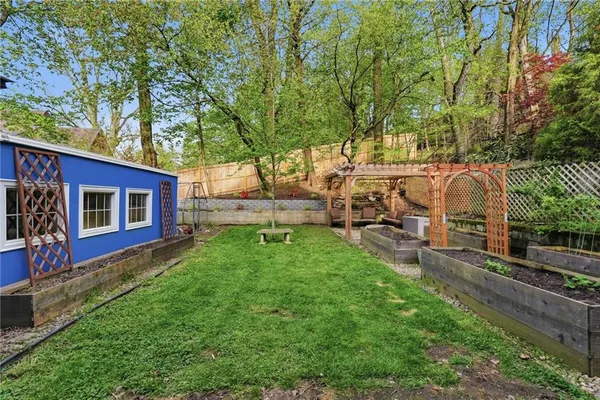 $899,000 | 6728 Beacon Street, Pittsburgh, PA 15217