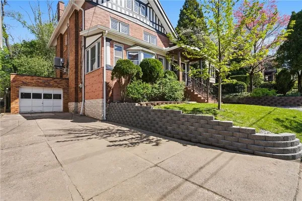 $899,000 | 6728 Beacon Street, Pittsburgh, PA 15217