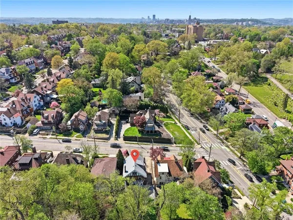 $899,000 | 6728 Beacon Street, Pittsburgh, PA 15217