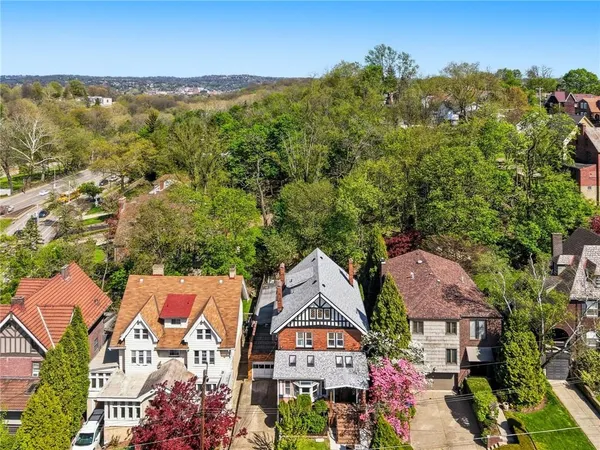 $899,000 | 6728 Beacon Street, Pittsburgh, PA 15217