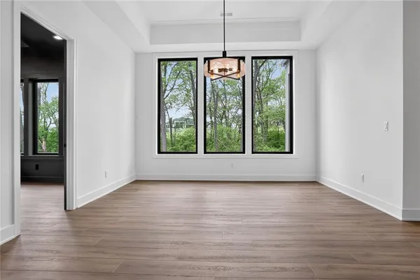 $1,699,999 | 7260 Northwest Pampas Lane, Parkville, MO 64152