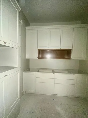 $1,699,999 | 7260 Northwest Pampas Lane, Parkville, MO 64152