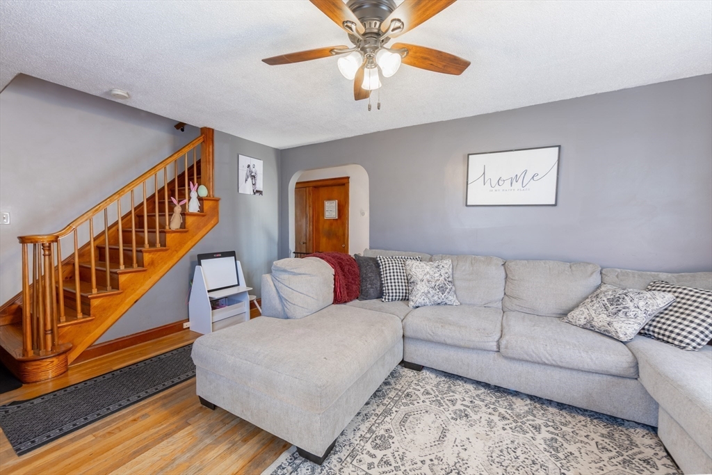 103 Chicago Street Fall River, MA 02721 - Photo 6 of 39