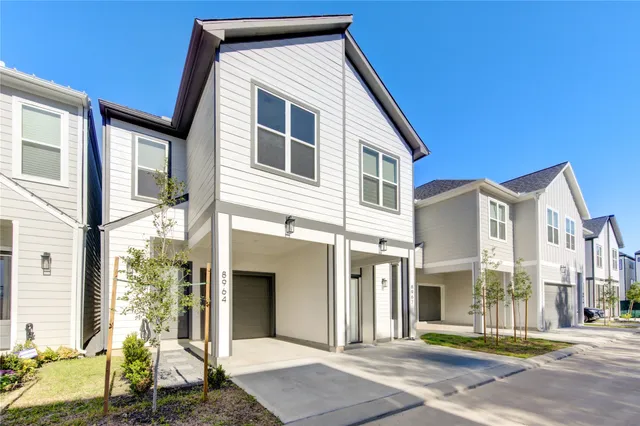 $2,000 | 8964 Zurcher Lane, Houston, TX 77080