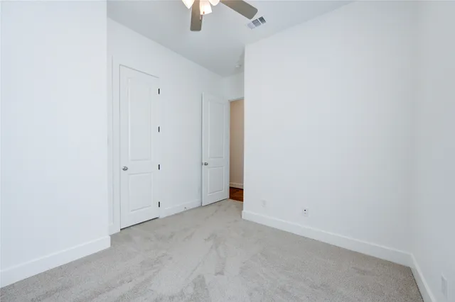 $2,000 | 8964 Zurcher Lane, Houston, TX 77080