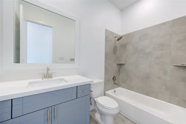 $2,000 | 8964 Zurcher Lane, Houston, TX 77080