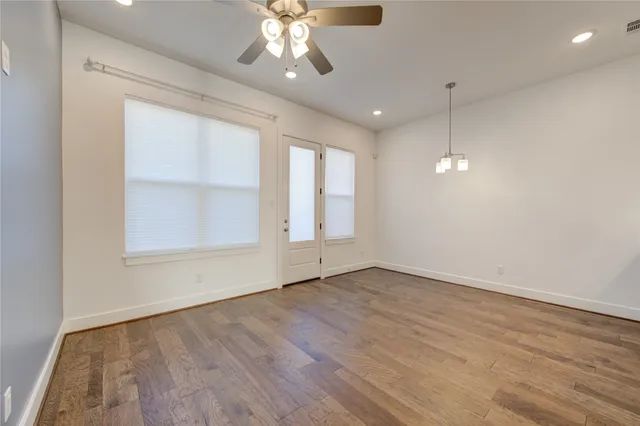 $2,000 | 8964 Zurcher Lane, Houston, TX 77080