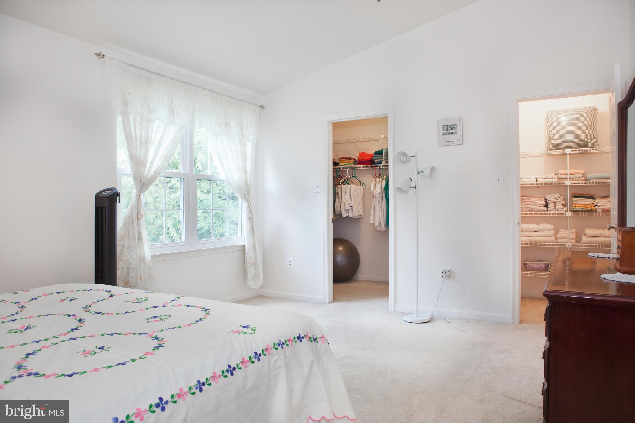 11 Spring Street Gaithersburg, MD 20877 - Photo 21 of 23 Bedroom (Master)