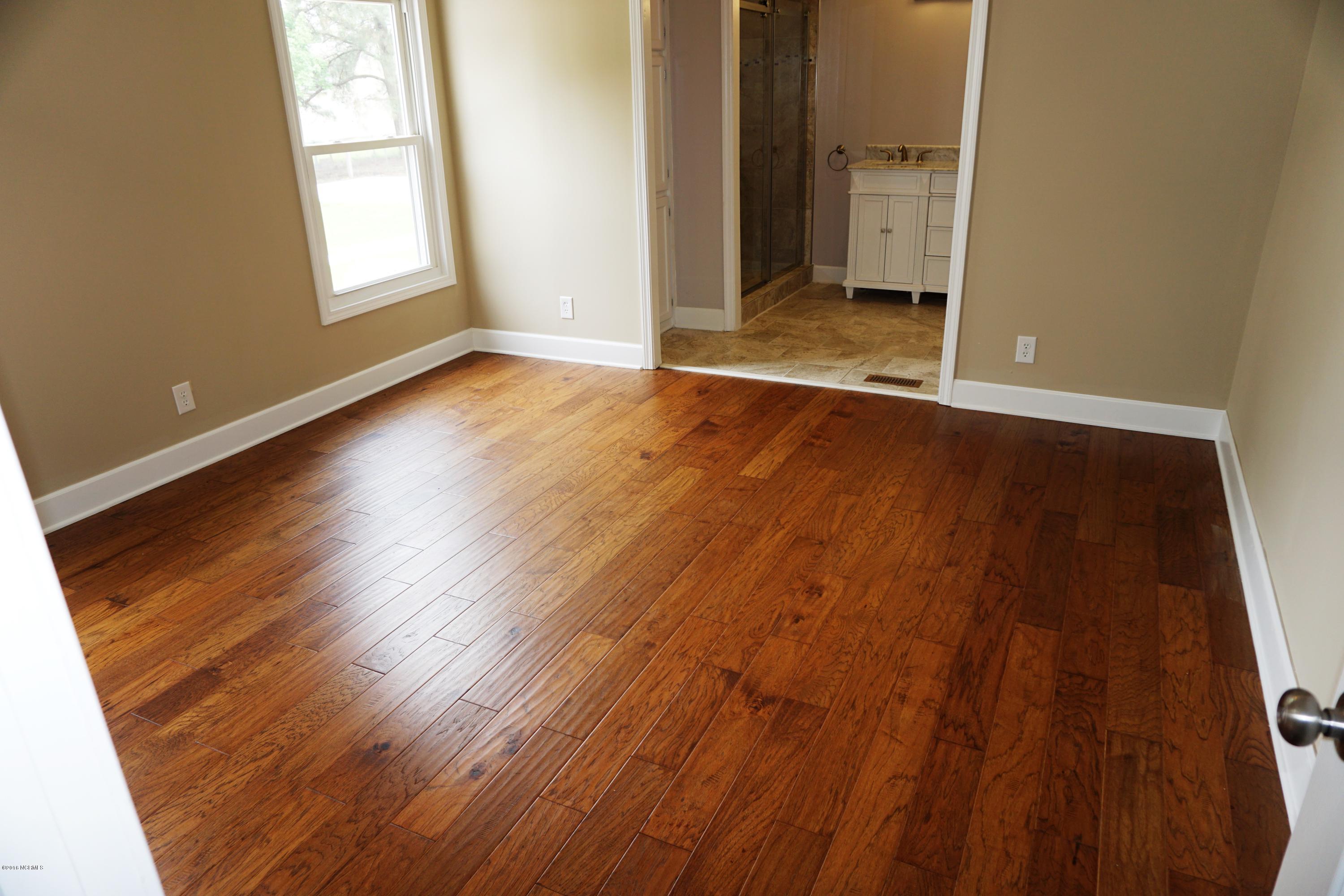 987 Five Mile Road Richlands, NC 28574 - Photo 21 of 32 DSC00544
