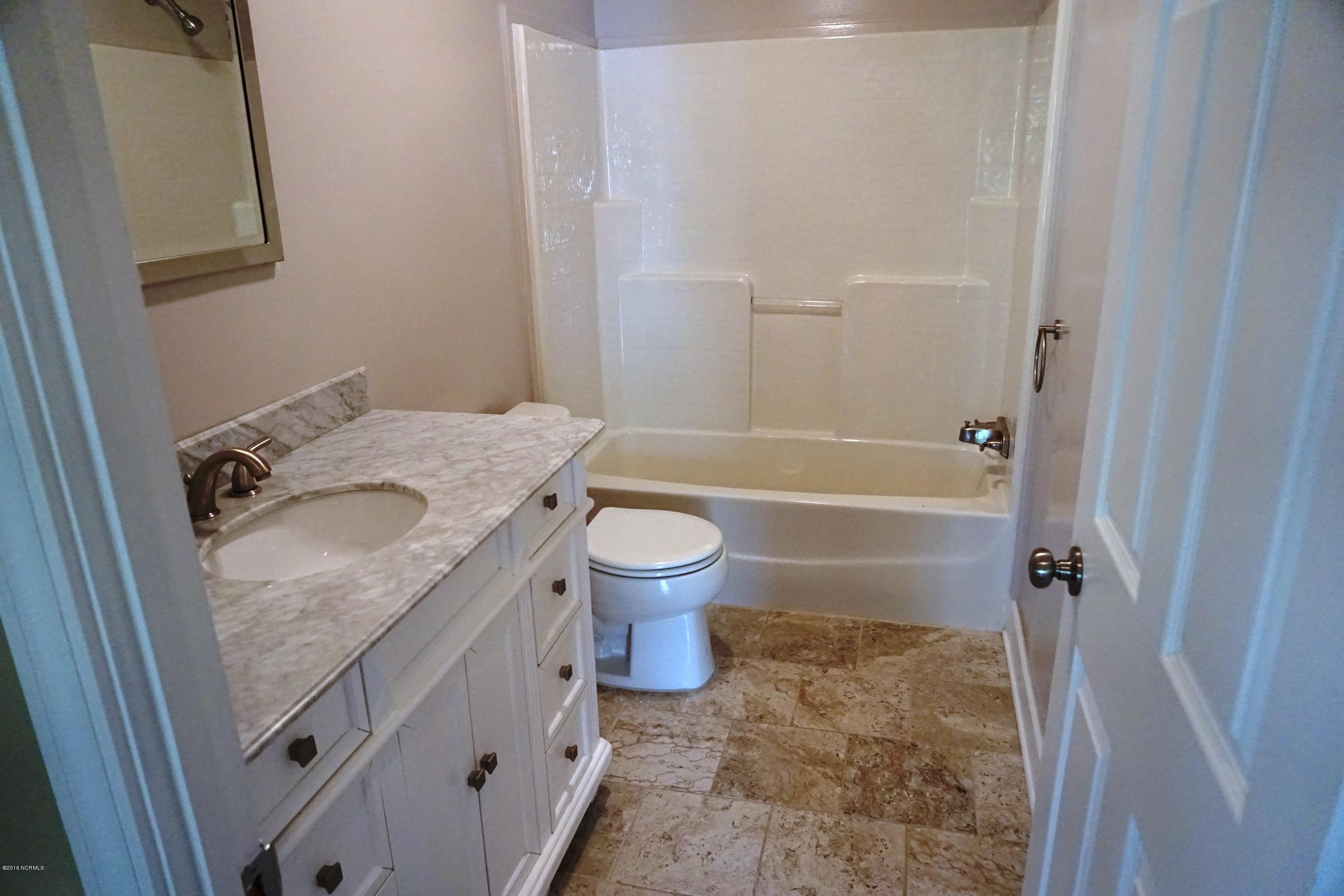987 Five Mile Road Richlands, NC 28574 - Photo 27 of 32 DSC00551