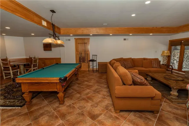 $1,495,000 | 470 Pheasant Run Lane, Champion, PA 15622